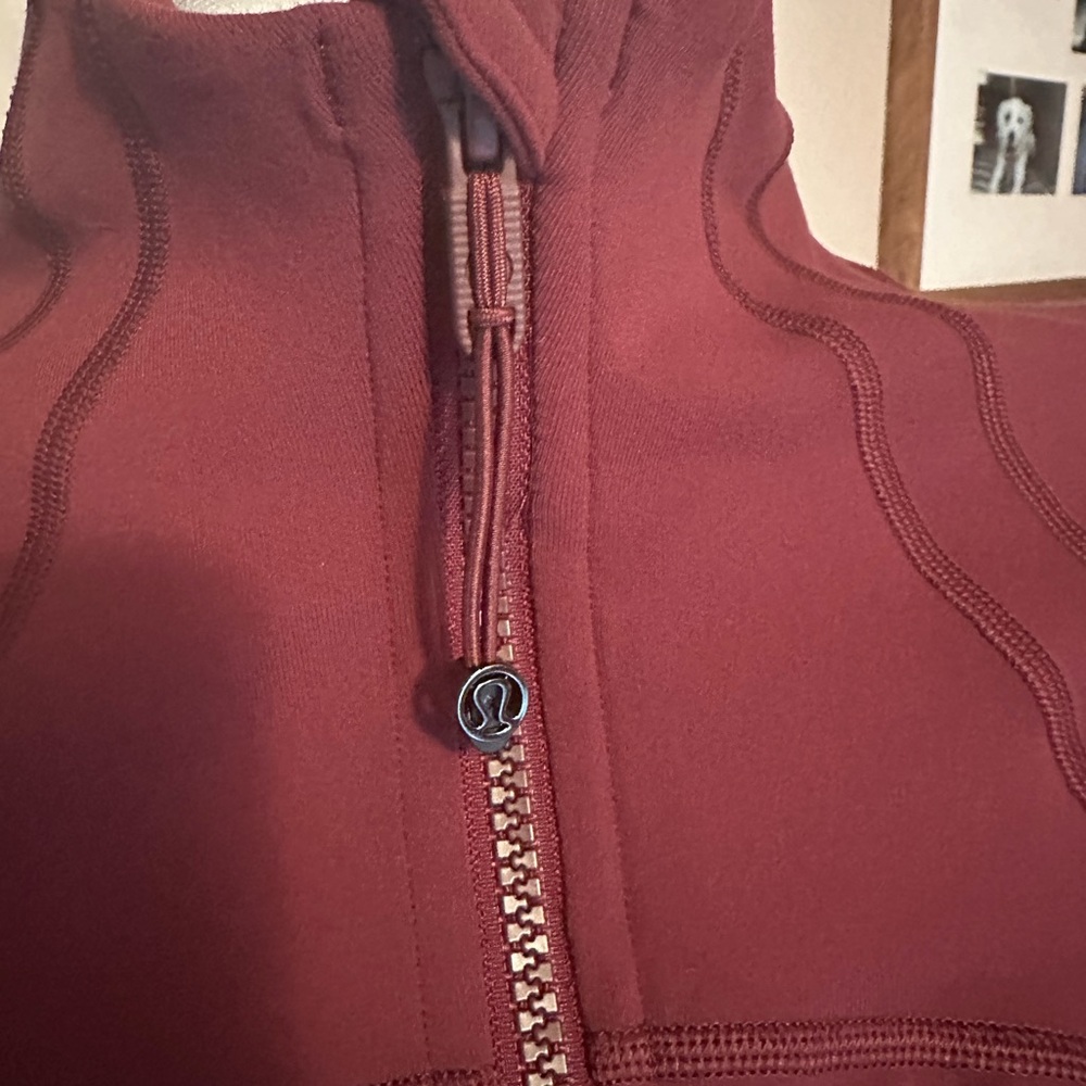 lululemon athletica Maroon Utility Jacket - Picture 4 of 10